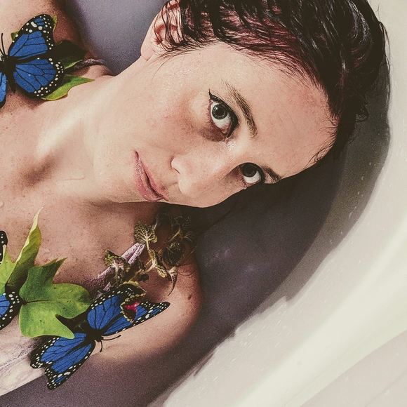 Meet your Posher, Rissa - Picture 1 of 1